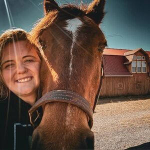 Meet your Posher, Sarah